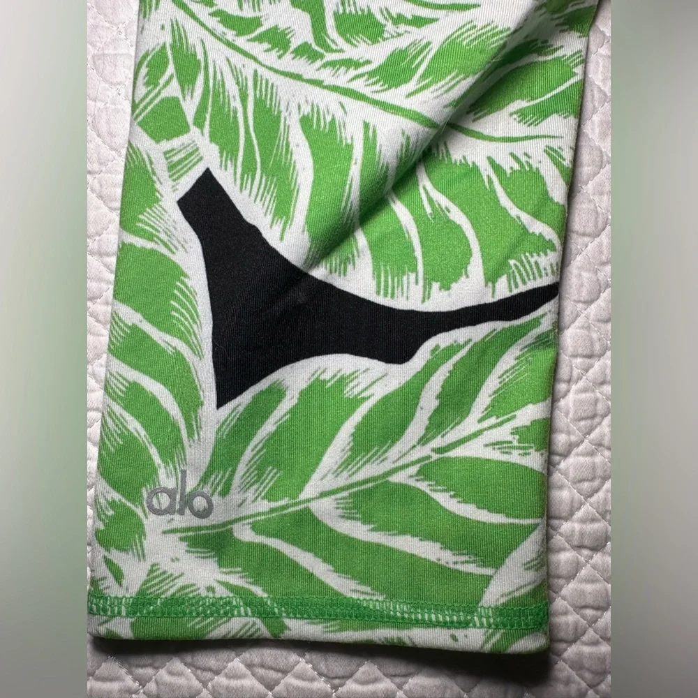 ALO Yoga Palm Printed Cropped Leggings SZ XS